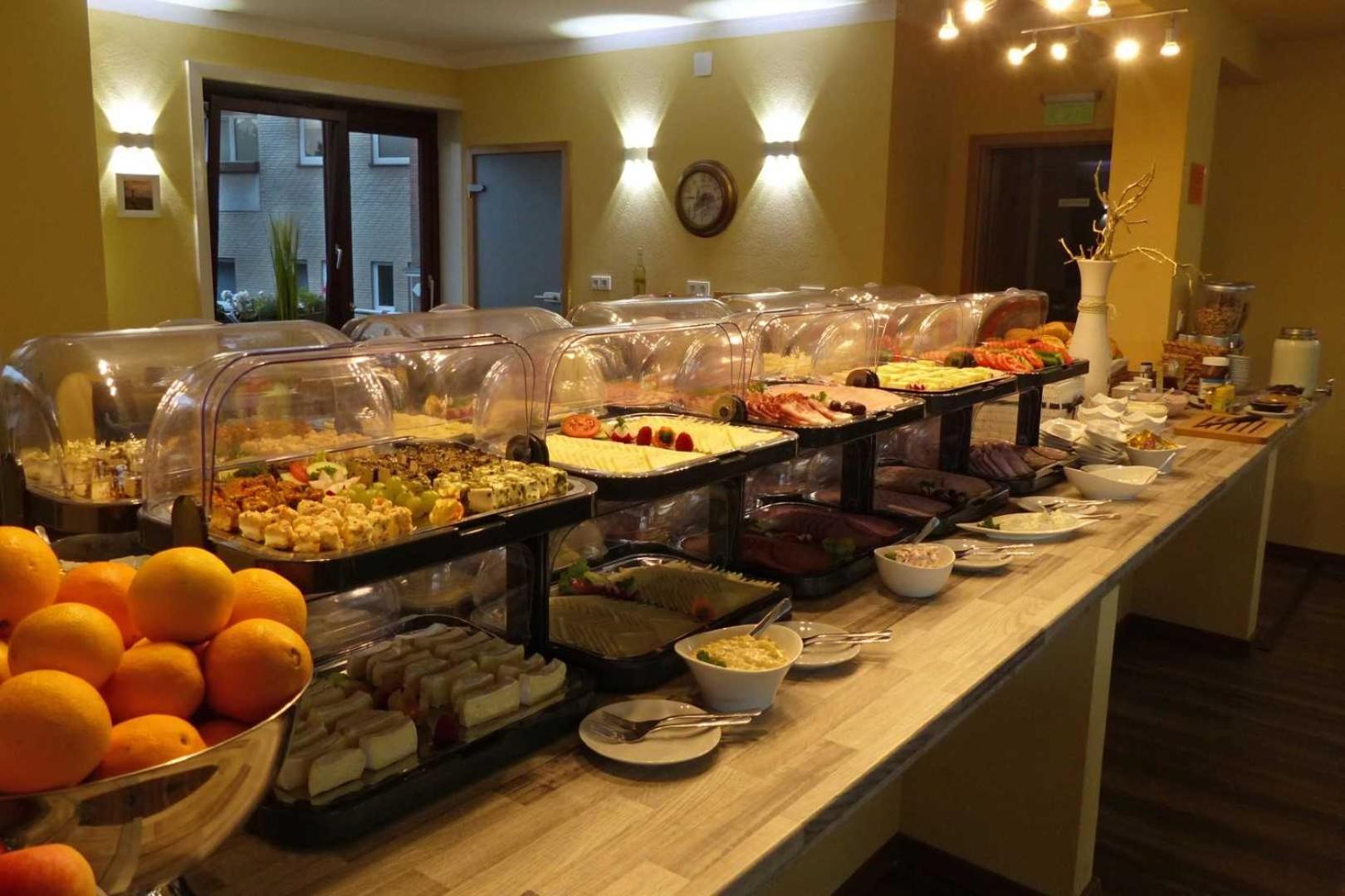 Hotel Zur Seerobbe Куксхафен Экстерьер фото